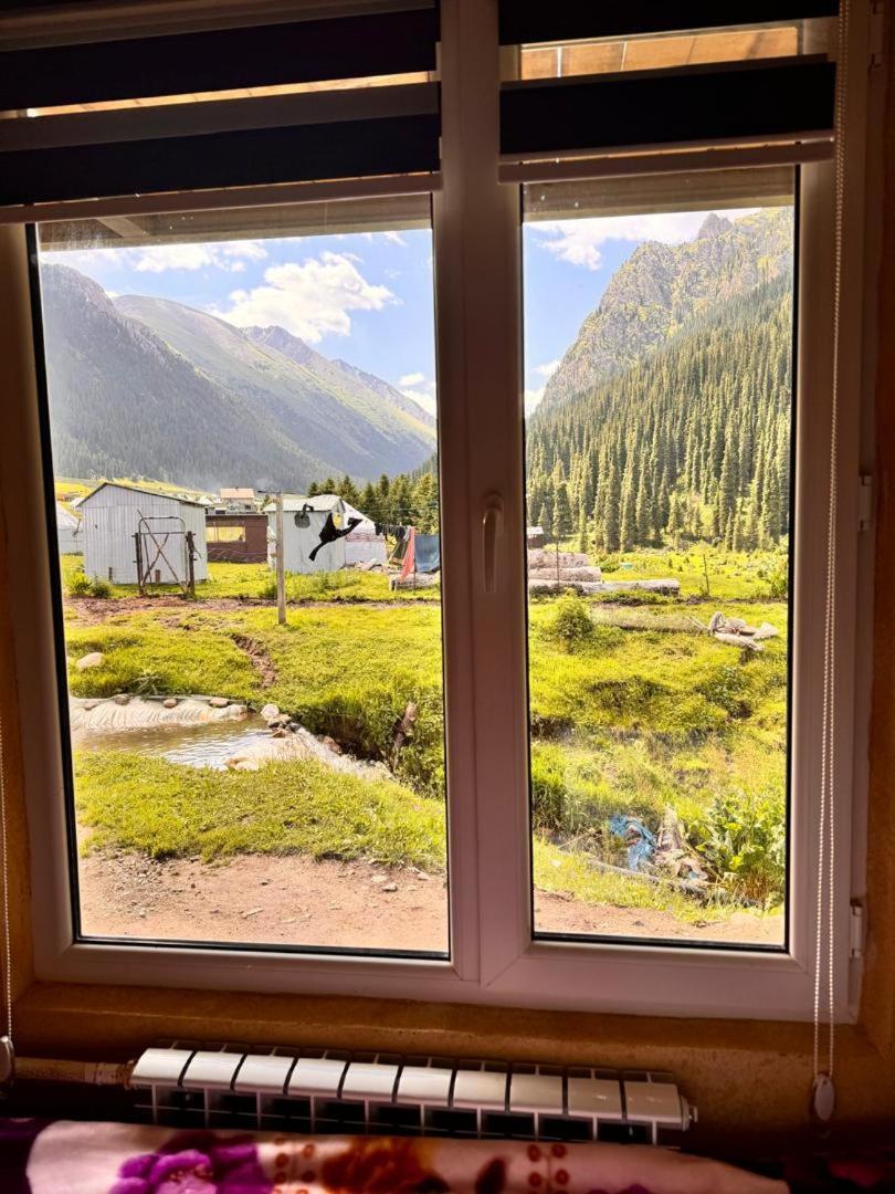 Ala-Kul Guesthouse In Altyn-Arashan Karakol Exterior photo